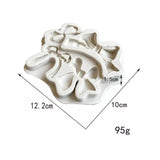 Bow mold