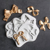 Bow mold