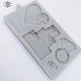 Engagement  mold